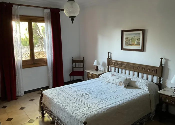 Santa Ana Vakantiehuis Es Castell (Menorca)